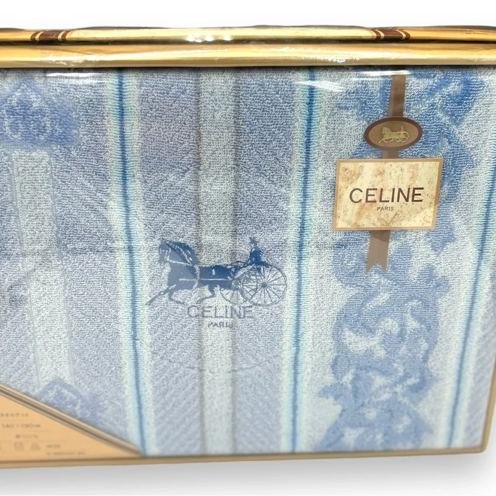 Celine towel